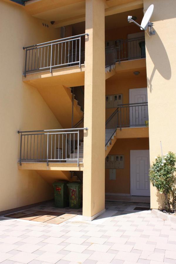 Apartments Jtv Simuni Kolan Dış mekan fotoğraf