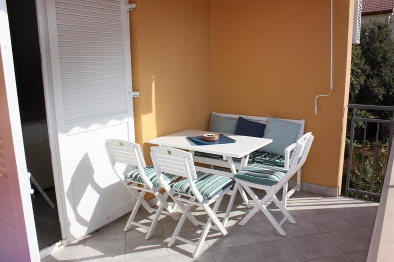 Apartments Jtv Simuni Kolan Dış mekan fotoğraf